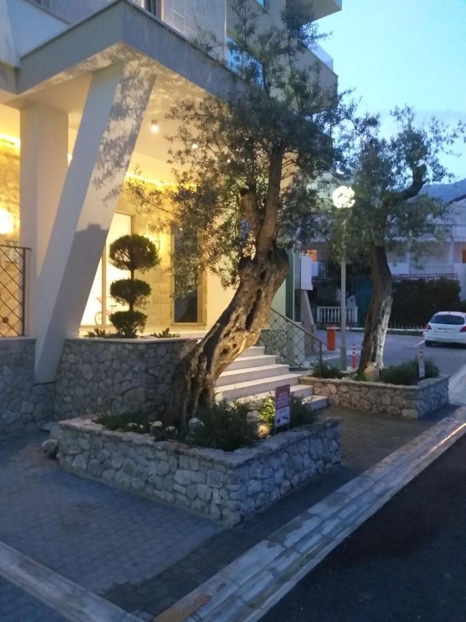 דירות בודווה Mondi Azzurri מראה חיצוני תמונה